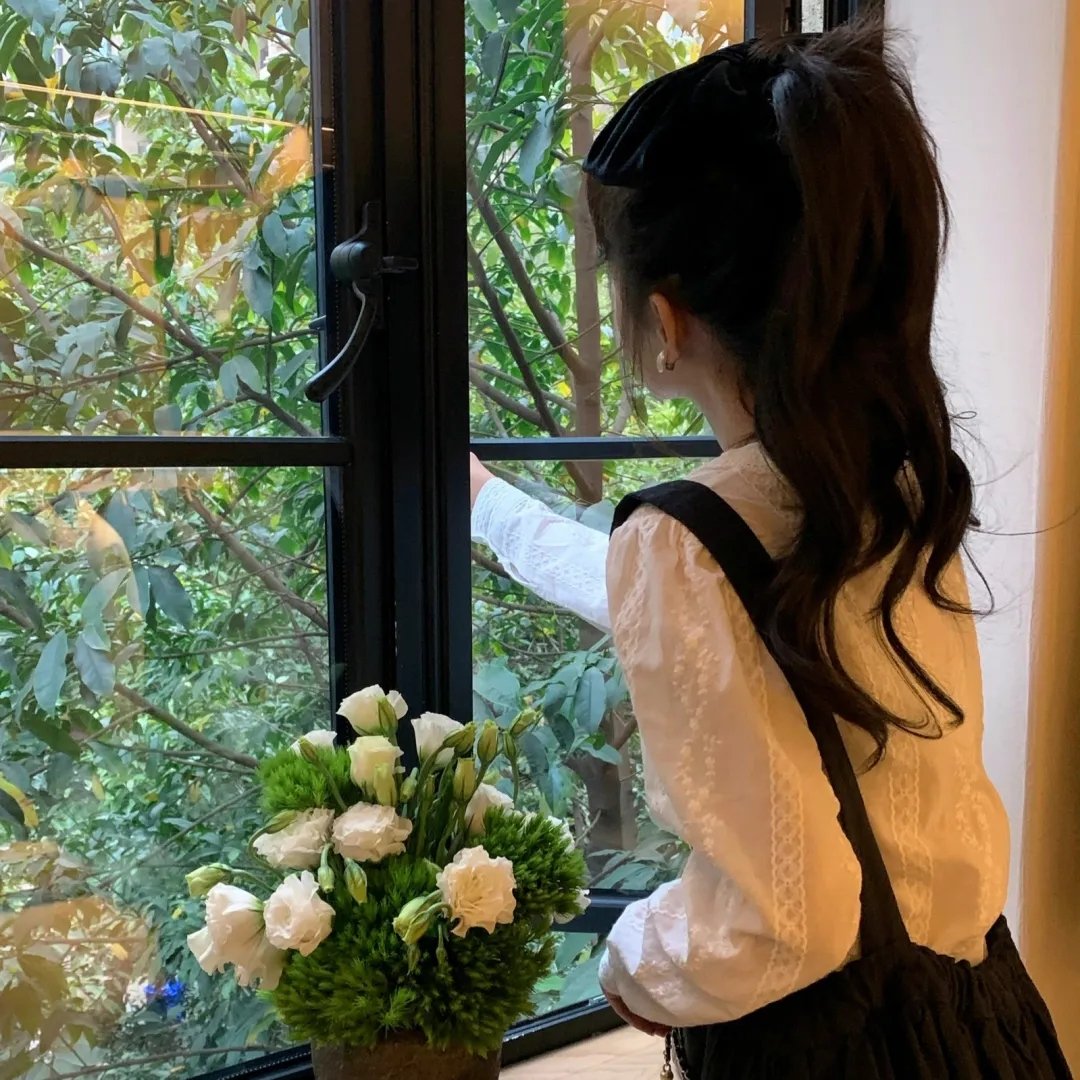 猫眼女枪手