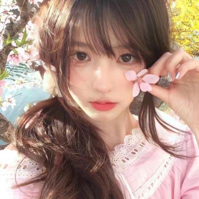 木马上的女人