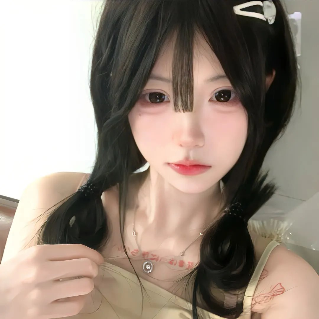 岁岁青莲